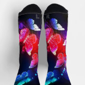 黒い白熱［赤熱］光を放つ背景にネオンの夜蝶 ソックス (上部)