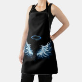 黒い白熱［赤熱］光を放つ背景の青いエンジェルウィングス エプロン (インサイチュ)