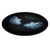 黒い白熱［赤熱］光を放つ背景の青いエンジェルウィングス カッティングボード (角)