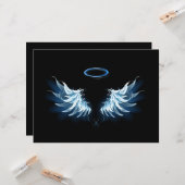 黒い白熱［赤熱］光を放つ背景の青いエンジェルウィングス カード (正面/裏面インサイチュ)
