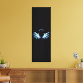 黒い白熱［赤熱］光を放つ背景の青いエンジェルウィングス キャンバスプリント (インサイチュ (リビング))