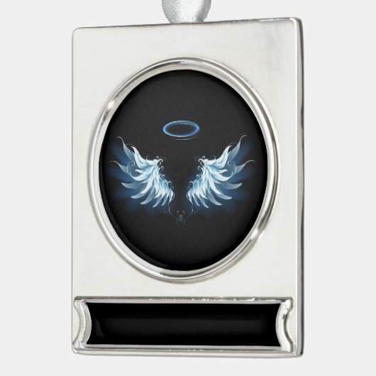 黒い白熱［赤熱］光を放つ背景の青いエンジェルウィングス シルバープレートバナーオーナメント (左)