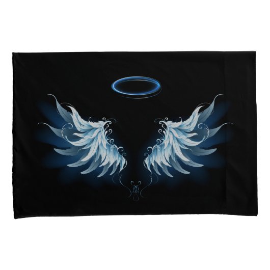 黒い白熱［赤熱］光を放つ背景の青いエンジェルウィングス 枕カバー (正面右)