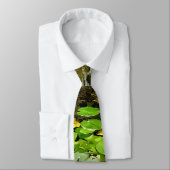 黒い目のササンズバイコイ池 ネクタイ (タイ)