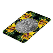 黒い目のスーザンフラワーフレームあなたの写真を追加 マグネット (左側)