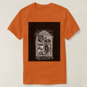 黒い目の天使の逆グラフィック Tシャツ (デザイン正面)