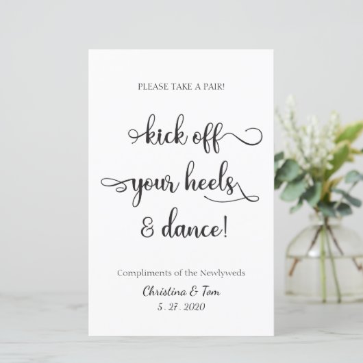 黒い看板を蹴結婚り落とす (スタンド正面)