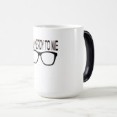 黒い眼鏡でオタクとギークする モーフィングマグカップ (正面右)