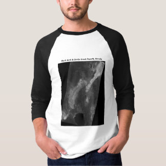 黒い石及び煙の入り江 Tシャツ
