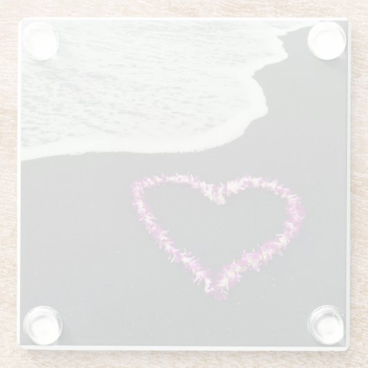 黒い砂のビーチのハート形のレイ ガラスコースター (裏面)