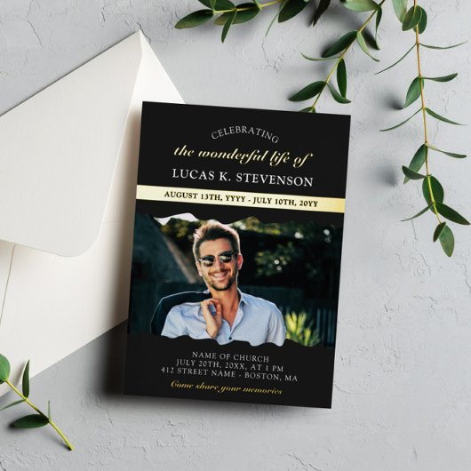 黒い破れたエッジ写真ゴールドフォイルライフお祝い 箔招待状