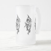 黒い種族のドラゴン フロストグラスビールジョッキ (正面右)