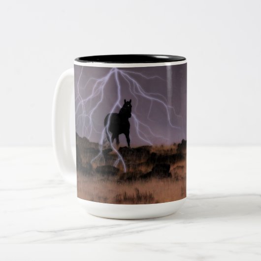 黒い種馬のマグのブードゥー及び魔法 ツートーンマグカップ (正面左)