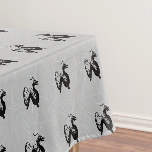 黒い竜を灰色に テーブルクロス (インサイチュ)