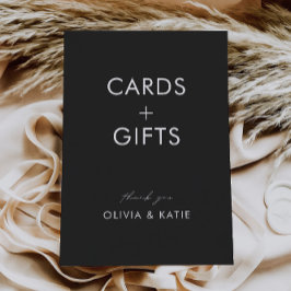 黒い結婚式のカードとギフトの看板 招待状