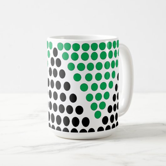黒い緑の三角形の円のジオメトリパターン コーヒーマグカップ (正面右)