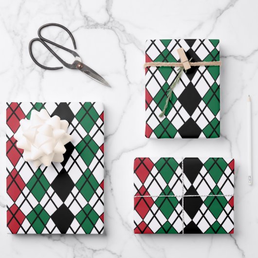 黒い緑の赤パターアーガイルン ラッピングペーパーシート (正面)