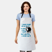 黒い羊 エプロン (着用した状態)