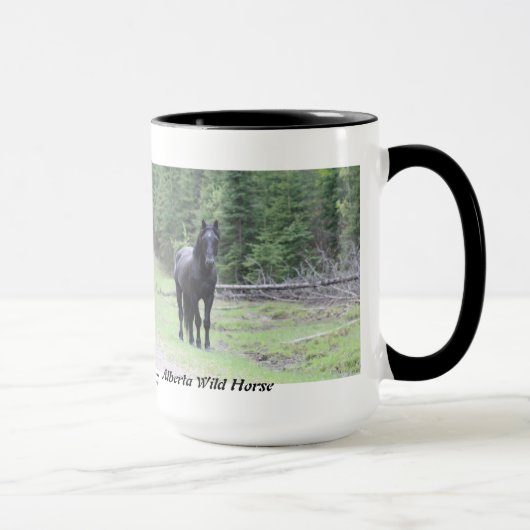 "黒い美しい"のアルバータの野生の馬2 マグカップ (右)