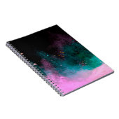 黒い背中に孤立した着色粉末の爆発 ノートブック (右側)