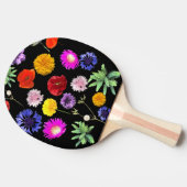 黒い背景にカラフルの夏の花 卓球ラケット (横)