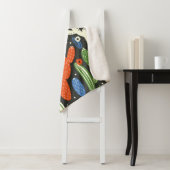 黒い背景にサボテンを塗ったシームレスな模様。  シェルパブランケット (インサイチュ)