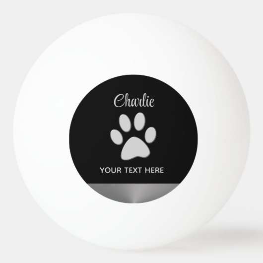 黒い背景にシルバードッグポー 卓球ボール (正面)
