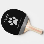 黒い背景にシルバードッグポー 卓球ラケット (横)