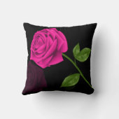 黒い背景にホットピンクバラの花 クッション (裏面)
