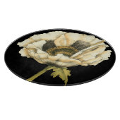 黒い背景にポピーのクリーム色の花 カッティングボード (角)