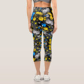 黒い背景に明るい抽象芸術の花のパターン カプリレギンス (裏面)