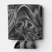 黒い背景に灰色の溝が付いた曲がりくねった人が多い 缶クーラー (裏面)