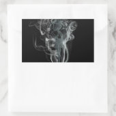 黒い背景に白い煙 長方形シール (バッグ)