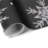 黒い背景に白い雪の結晶 クリスマス ラッピングペーパー (ロールコーナー)