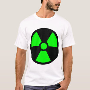 黒い背景に緑のトレフォイル記号 Tシャツ