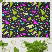 黒い背景に緑の深紅の色を三角形 キッチンタオル (折り畳み)