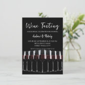 黒い背景に赤ワインを入れたワイングラスの列 招待状 (スタンド正面)