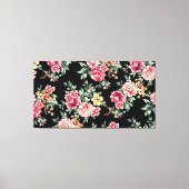 黒い背景に魅力的な花の模様 キャンバスプリント (正面)