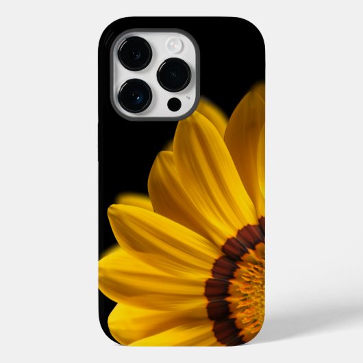 黒い背景に黄色い花 Case-Mate iPhoneケース (裏面)