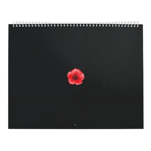 黒い背景に黒い中心を持つ赤い花 カレンダー (カバー)