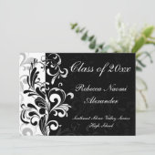 黒い背景のスクロールの卒業発表 招待状 (スタンド正面)