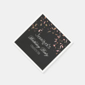 黒い背景のピンクと金ゴールドのグリッター紙吹雪 スタンダードカクテルナプキン (角)