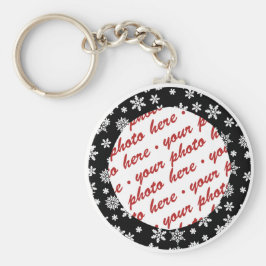 黒い背景のフォトフレーム上の雪 キーホルダー