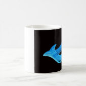 黒い背景のマグカップに青い人魚 コーヒーマグカップ (中央)