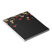 黒い背景の金ゴールドと赤いハート ノートパッド (アングル)