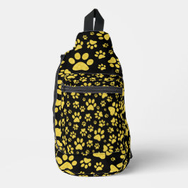 黒い背景の金ゴールドメタルパターンパス スリングバッグ