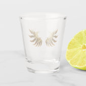 黒い背景の黄金の天使の翼 ショットグラス (裏面)
