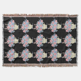 黒い背景を持つピンクと青の花 スローブランケット