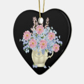 黒い背景を持つピンクと青の花 セラミックオーナメント (左)