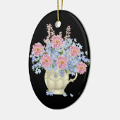 黒い背景を持つピンクと青の花 セラミックオーナメント (左)